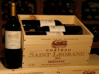 6 Flaschen - Château-Holzkiste - Château Saint Legrand, Médoc, WF 96/100